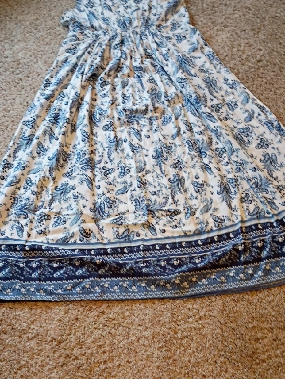 Lucky Brand White and Blue Paisley V-Neck Maxi Dress - Picture 10 of 10